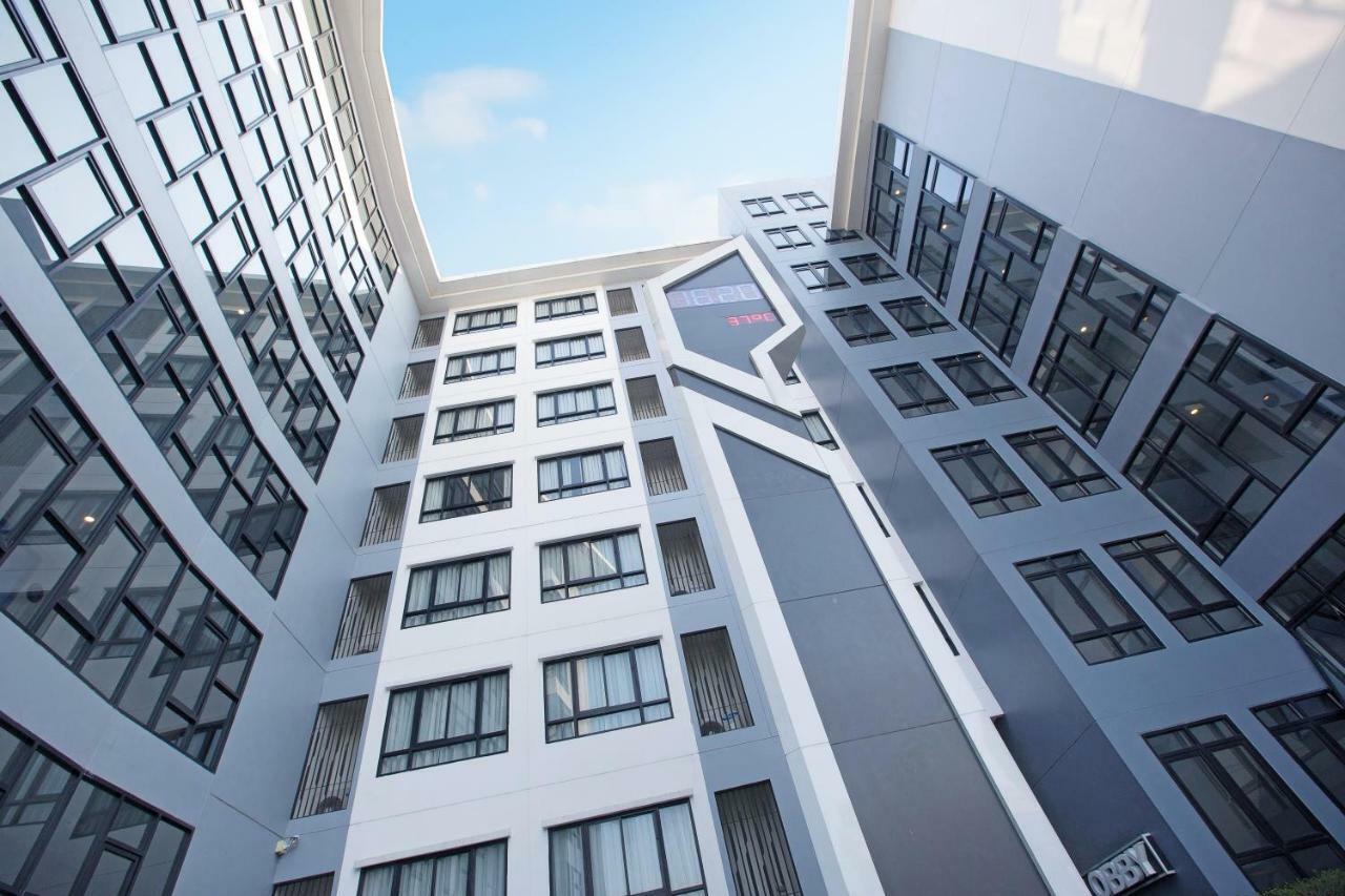 Xen Hotel Nakhon Pathom - Sha Plus Kültér fotó